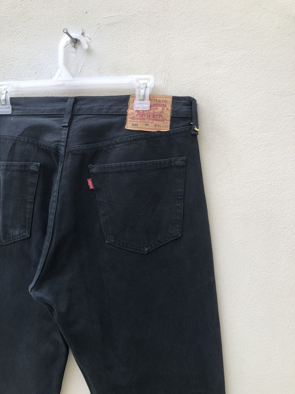 Levi's Vintage Y2K 2000 Levi’s 501 Jeans Super Black Denim Size US 34 / EU 50 - 14 Thumbnail