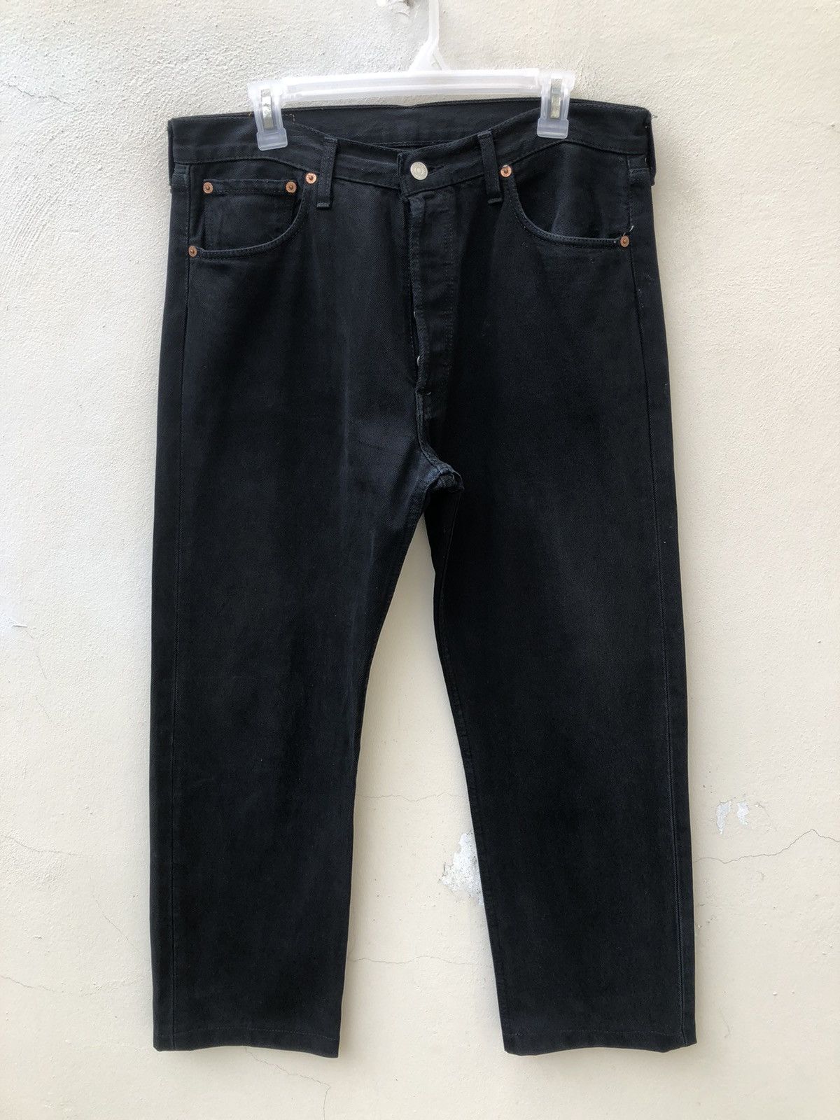 Levi's Vintage Y2K 2000 Levi’s 501 Jeans Super Black Denim Size US 34 / EU 50 - 1 Thumbnail