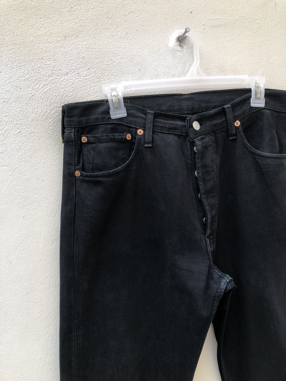Levi's Vintage Y2K 2000 Levi’s 501 Jeans Super Black Denim Size US 34 / EU 50 - 2 Thumbnail
