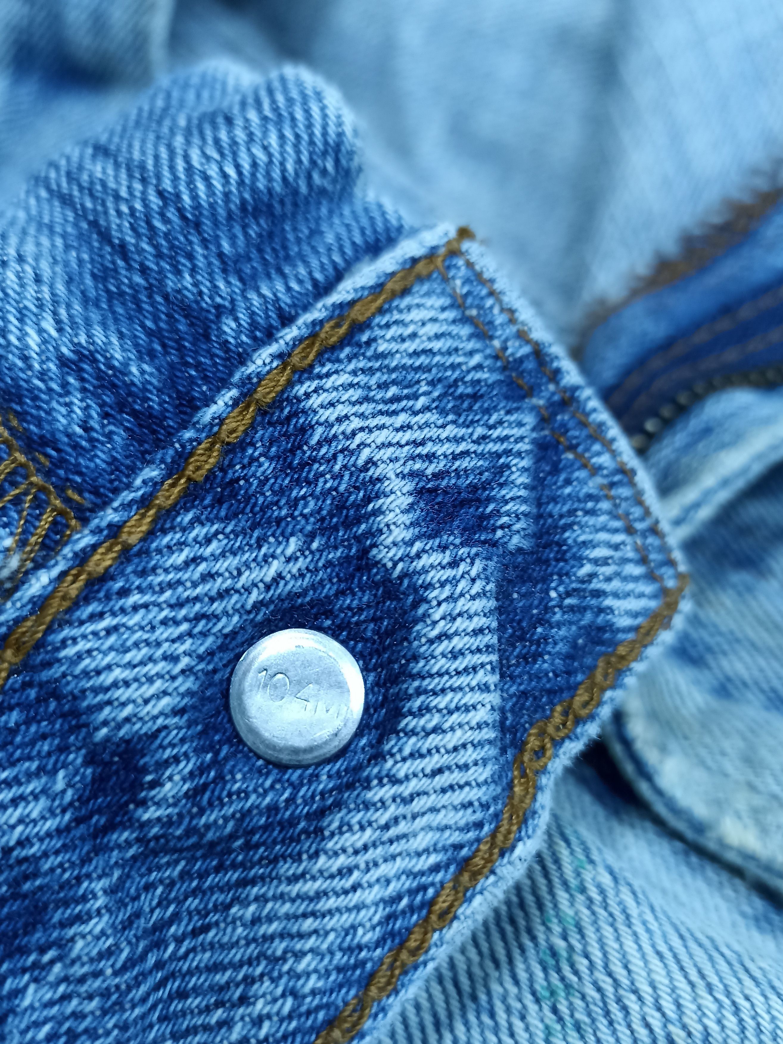 Jean × Levi's × Vintage Vintage Light Wash Levis 569 Jeans - J086 Size US 38 / EU 54 - 4 Thumbnail