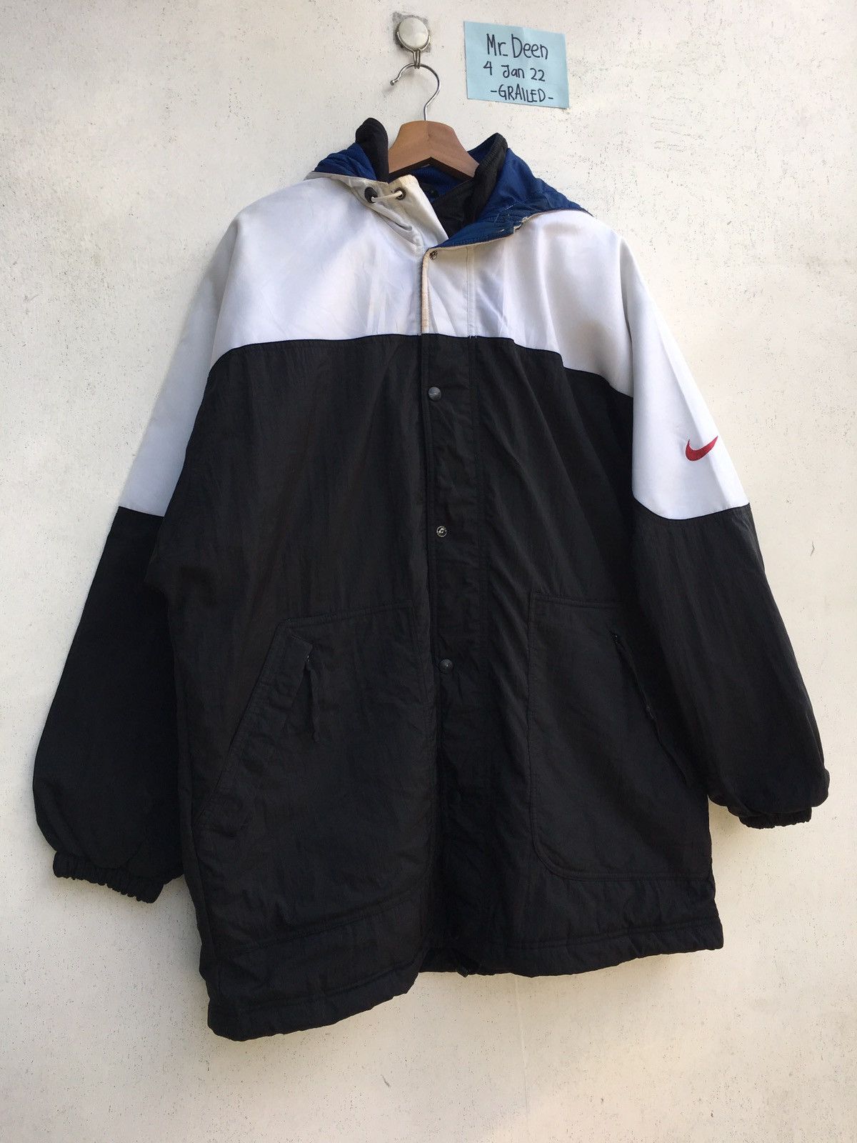 Nike Rare Vintage Nike Puffer Windbreaker Hoodie Size US L / EU 52-54 / 3 - 3 Thumbnail