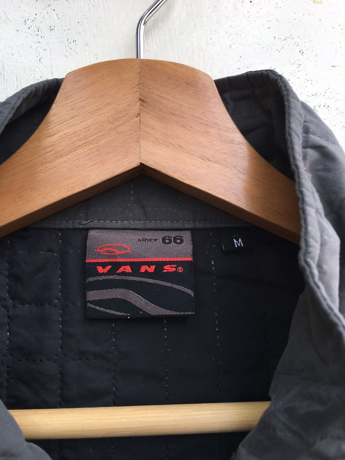Vans Rare Vintage Vans Puffer Jacket Size US M / EU 48-50 / 2 - 12 Thumbnail