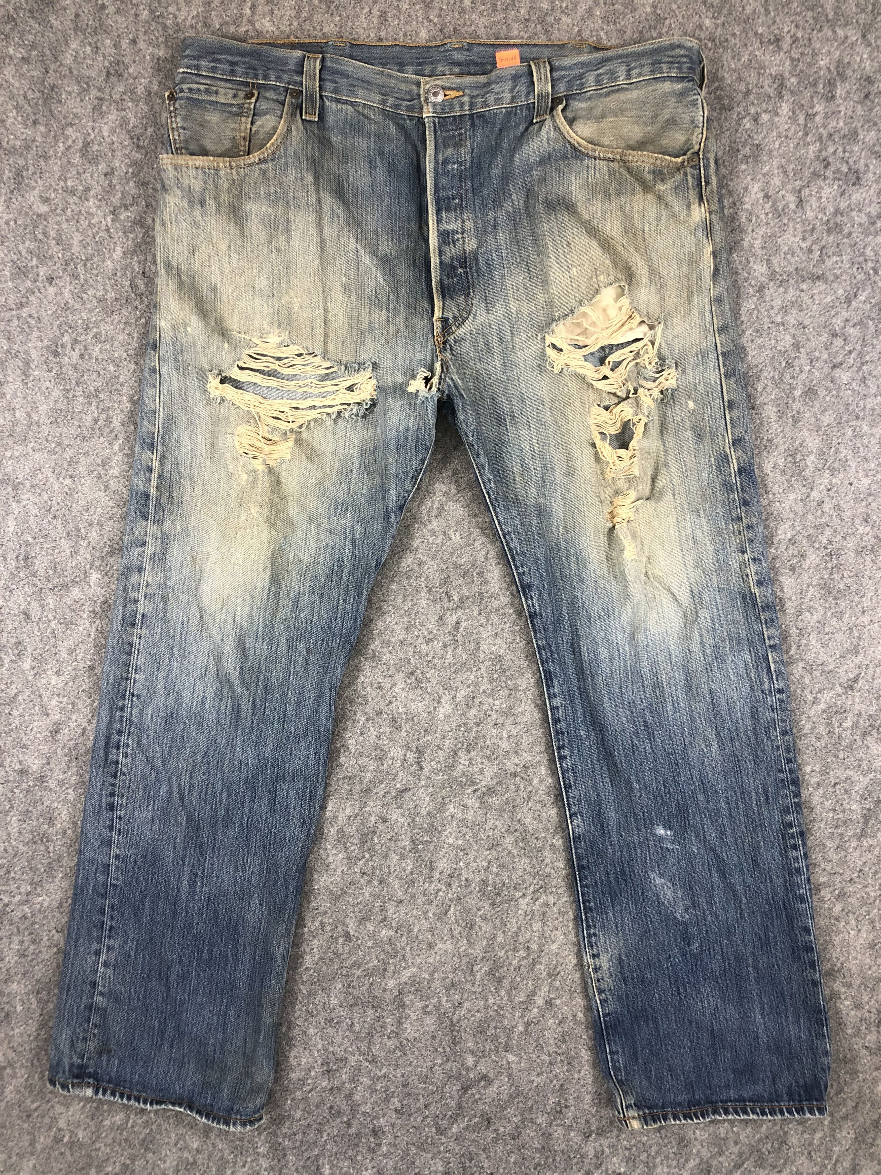 Vintage Ripped Blue Distressed Vintage Levi's 501 Jeans 41x31 Denim ...