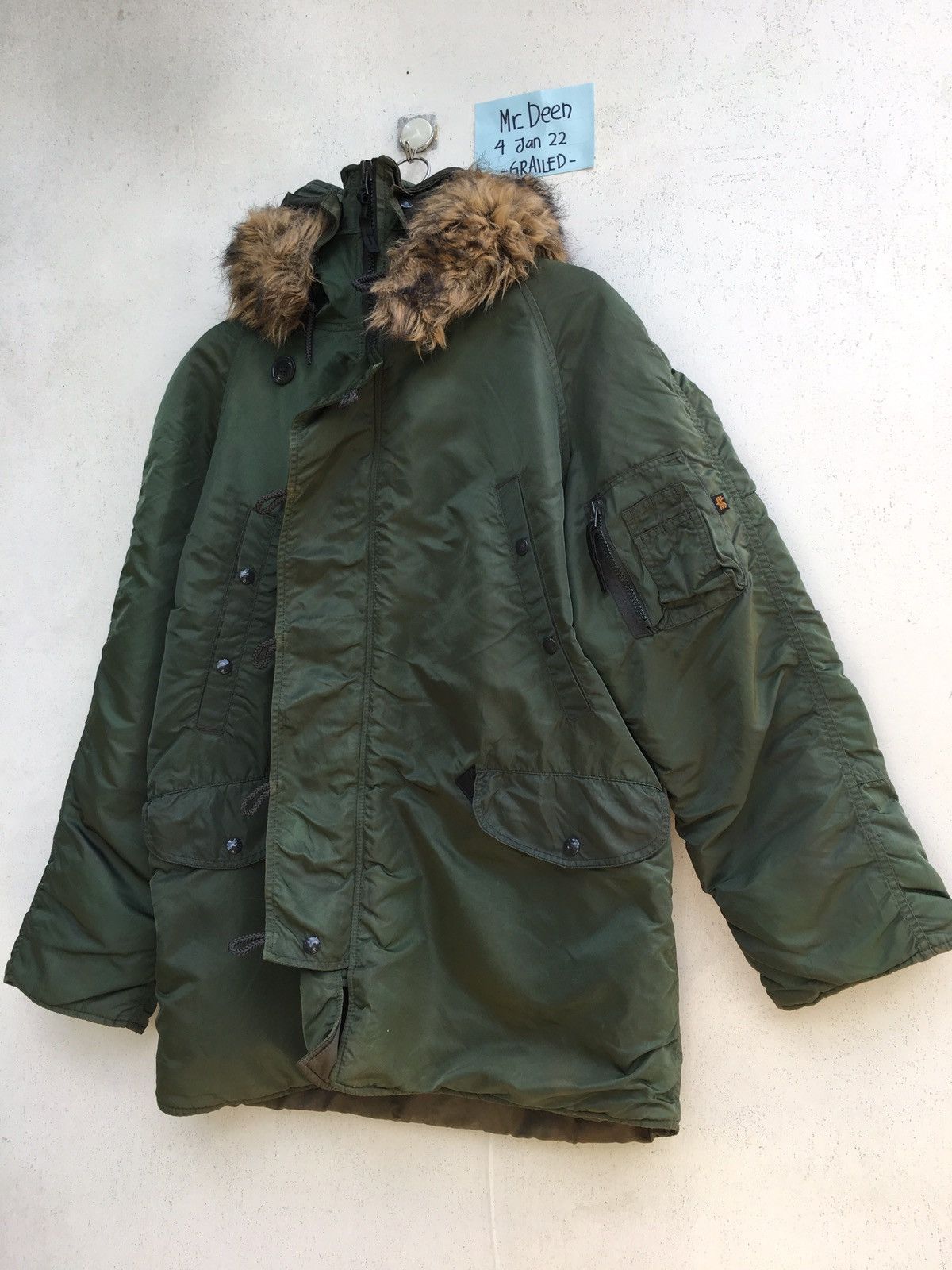 Alpha Industries Rare Alpha Industries Ins Snow Army Bomber B3 Winter Jacket Size US L / EU 52-54 / 3 - 13 Thumbnail