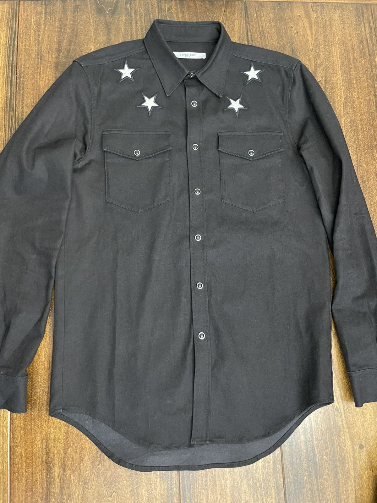 Givenchy Star Denim Button Up Size US M / EU 48-50 / 2 - 2 Thumbnail