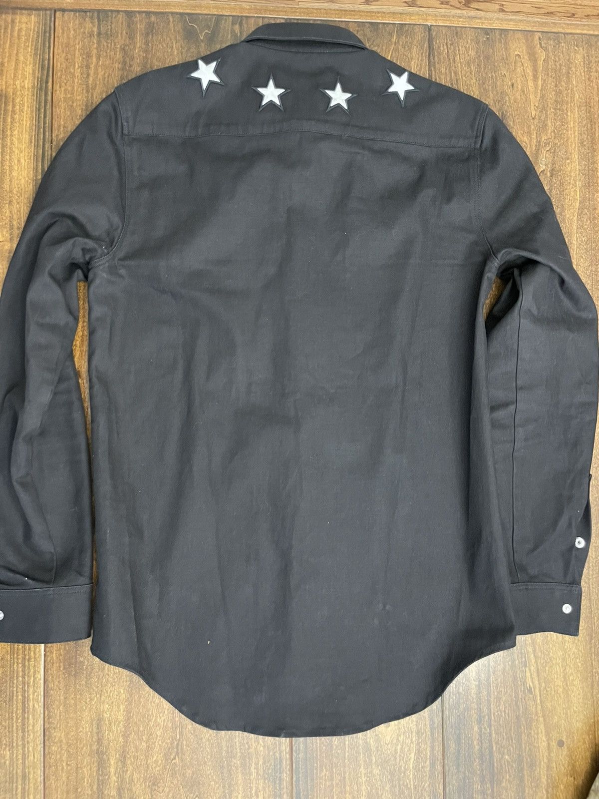 Givenchy Star Denim Button Up Size US M / EU 48-50 / 2 - 8 Thumbnail