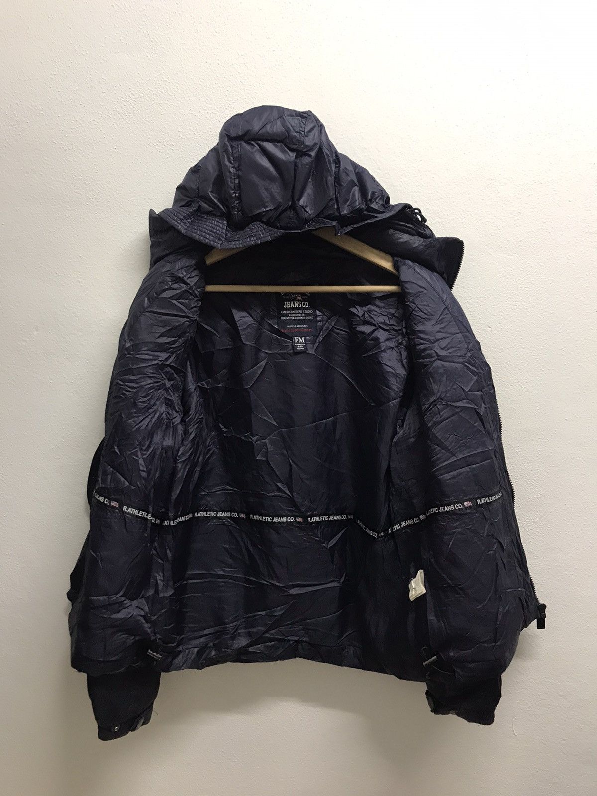 Other R.ATHLETIC PUFFER AMERICAN BEAR STUDIO Size US M / EU 48-50 / 2 - 3 Thumbnail