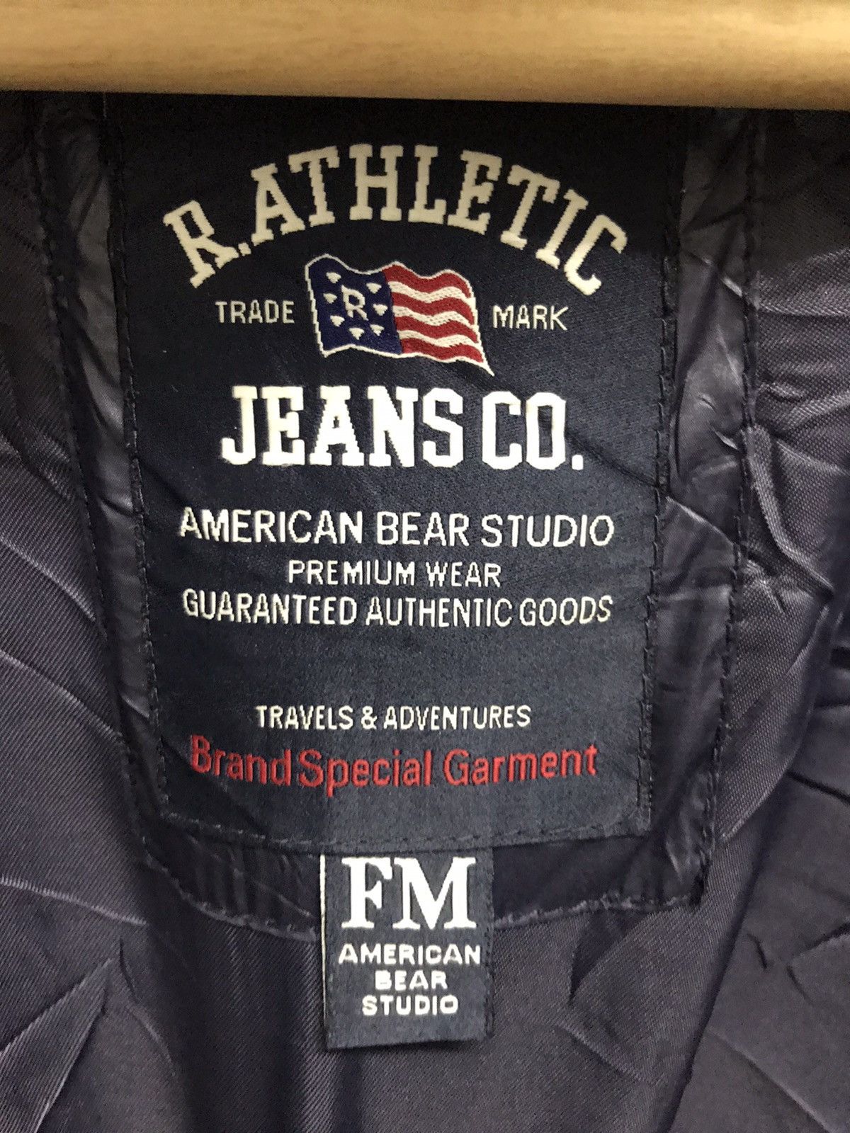 Other R.ATHLETIC PUFFER AMERICAN BEAR STUDIO Size US M / EU 48-50 / 2 - 10 Thumbnail