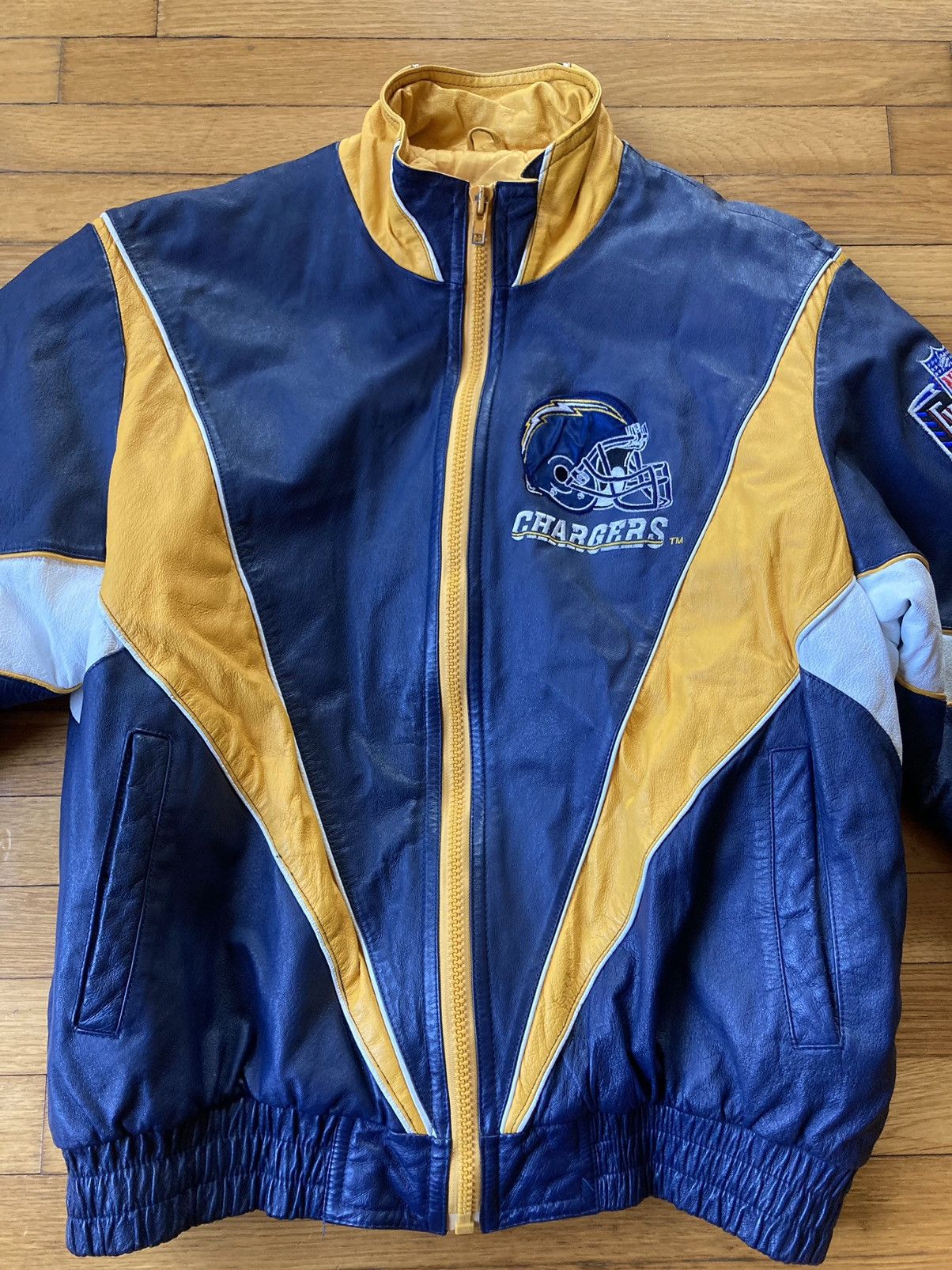 VTG 90s San Diego Chargers LA Pro Line Starter Jacket Zip Off Sz L cheapest Football NFL.