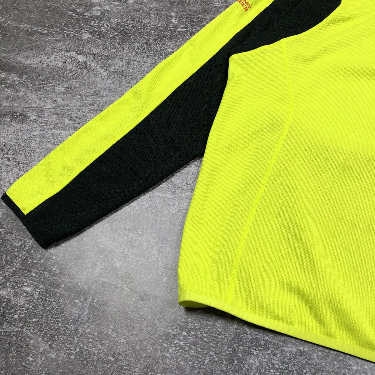 The North Face The North Face Summit Series Zip Yellow/Black Size US XL / EU 56 / 4 - 16 Thumbnail