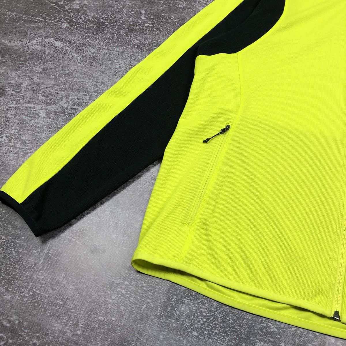 The North Face The North Face Summit Series Zip Yellow/Black Size US XL / EU 56 / 4 - 14 Thumbnail