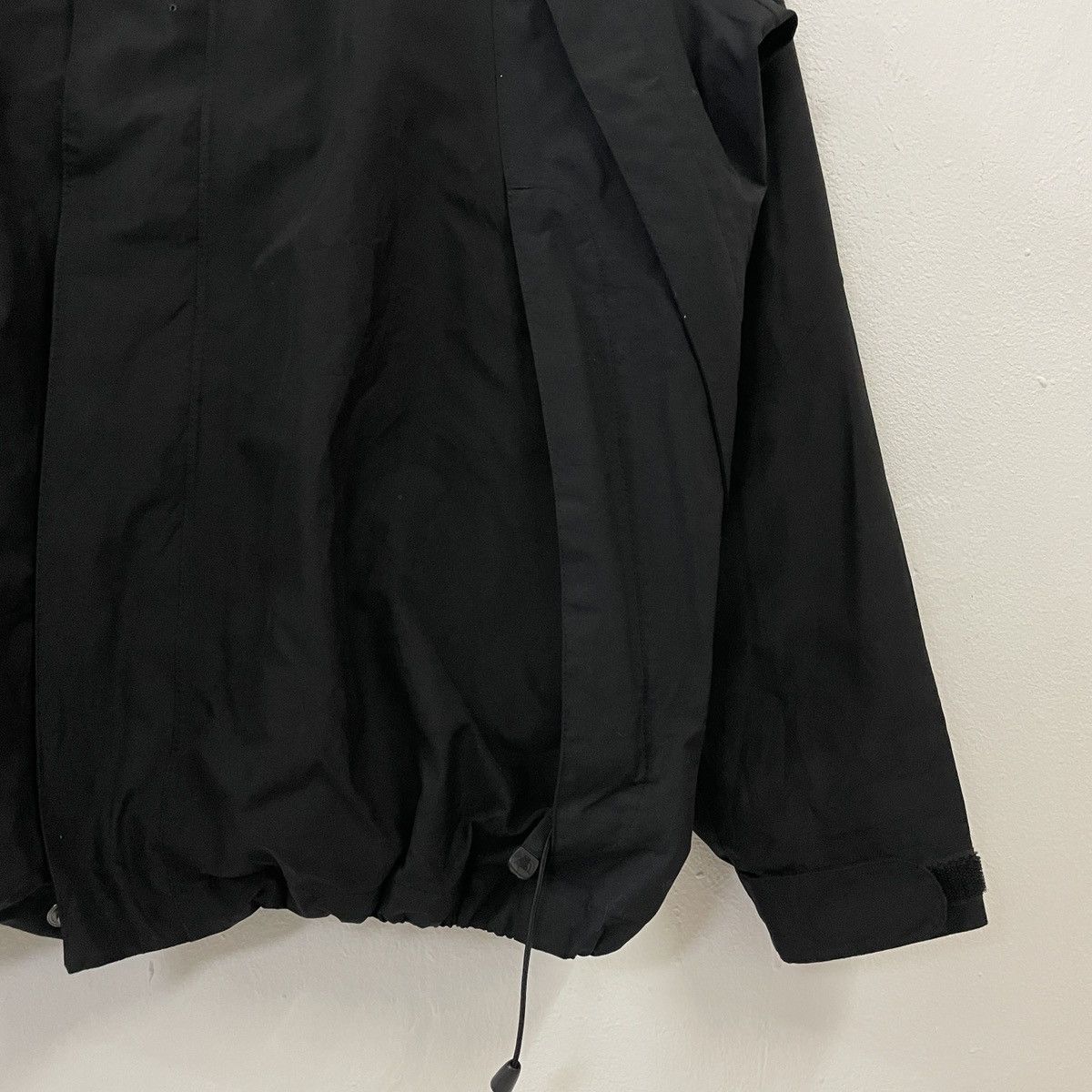 The North Face Vintage The North Face Embroidery Logo Jacket Size US XL / EU 56 / 4 - 4 Thumbnail