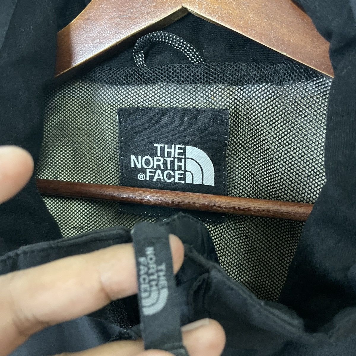 The North Face Vintage The North Face Embroidery Logo Jacket Size US XL / EU 56 / 4 - 5 Thumbnail