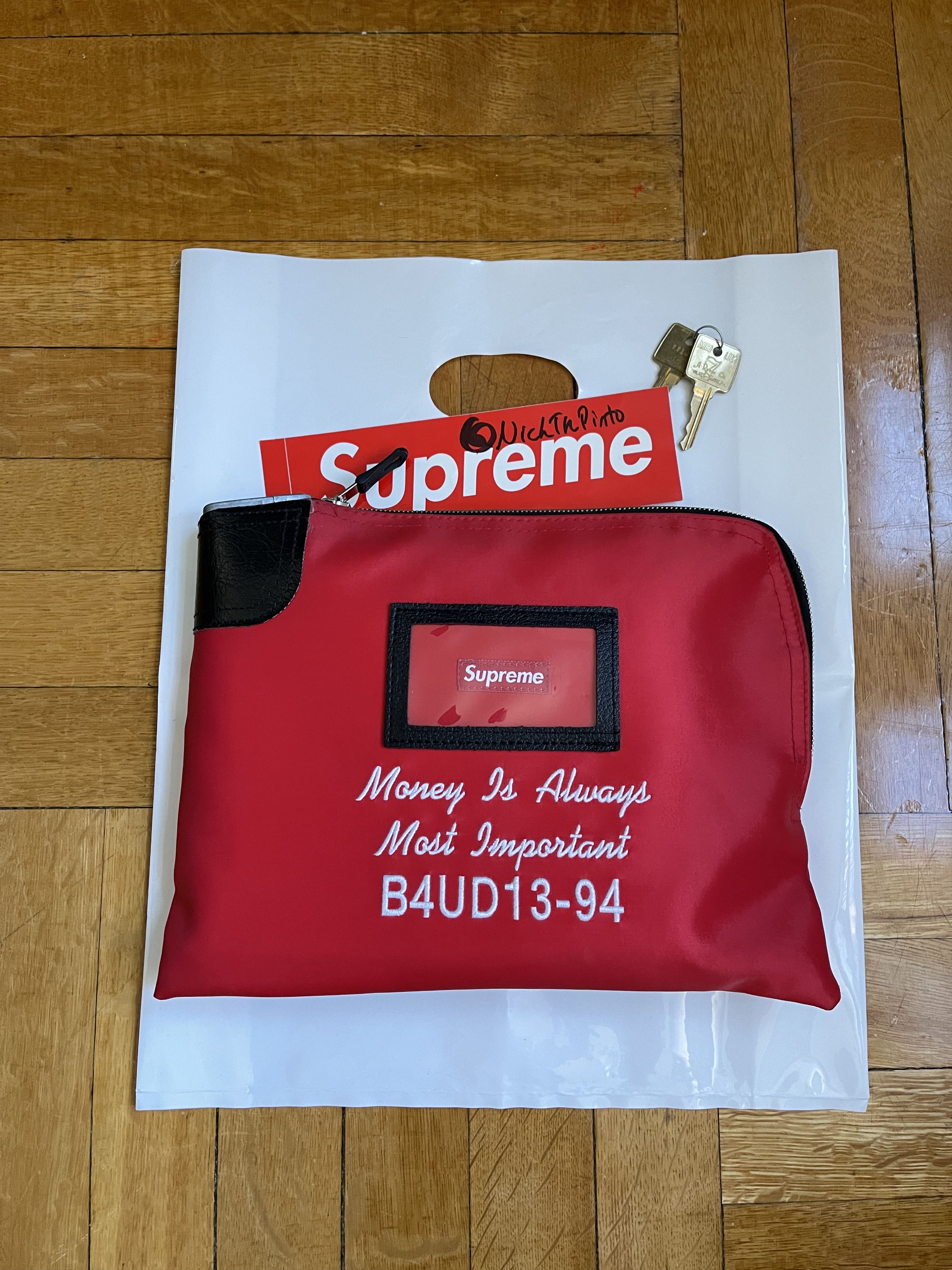 Supreme Rifkin Safety Sac | Grailed