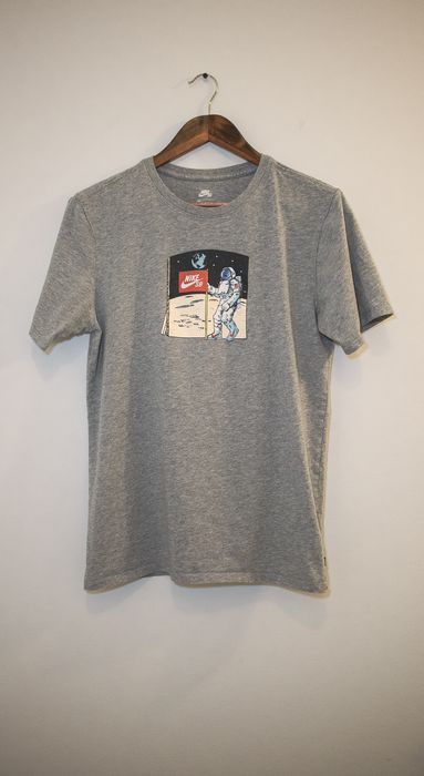 Nike moon landing shirt cheap