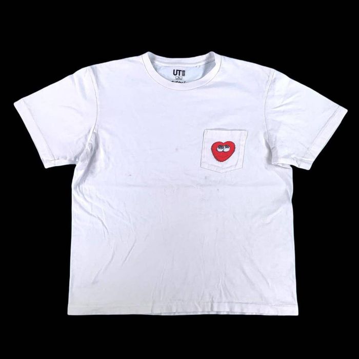 Kaws Kaws x Uniqlo heart graphic pocket tee | Grailed