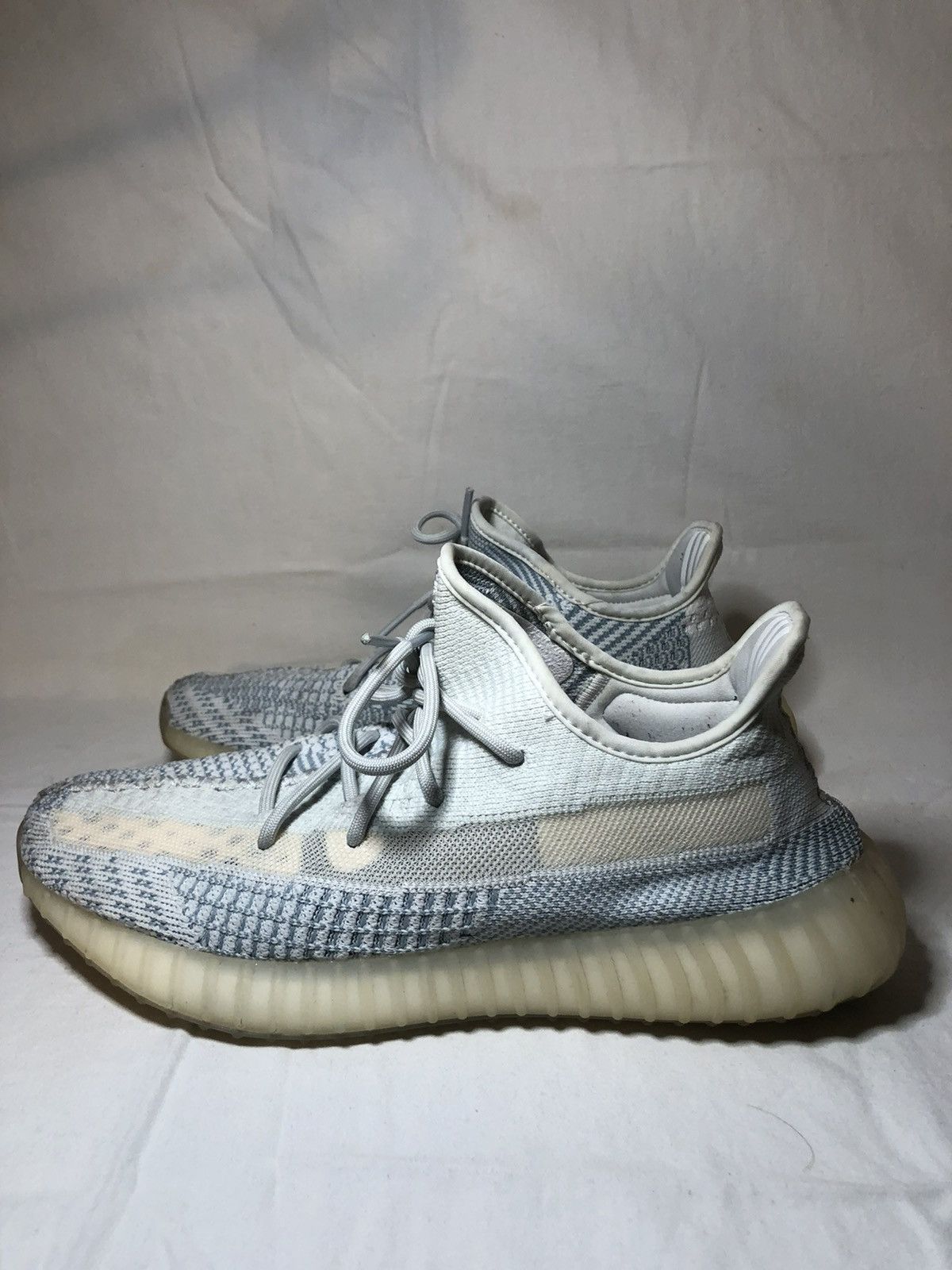 Yeezy 350 V2 Cloud White Non Reflective Yeezy Boost 35 V2 Cloud