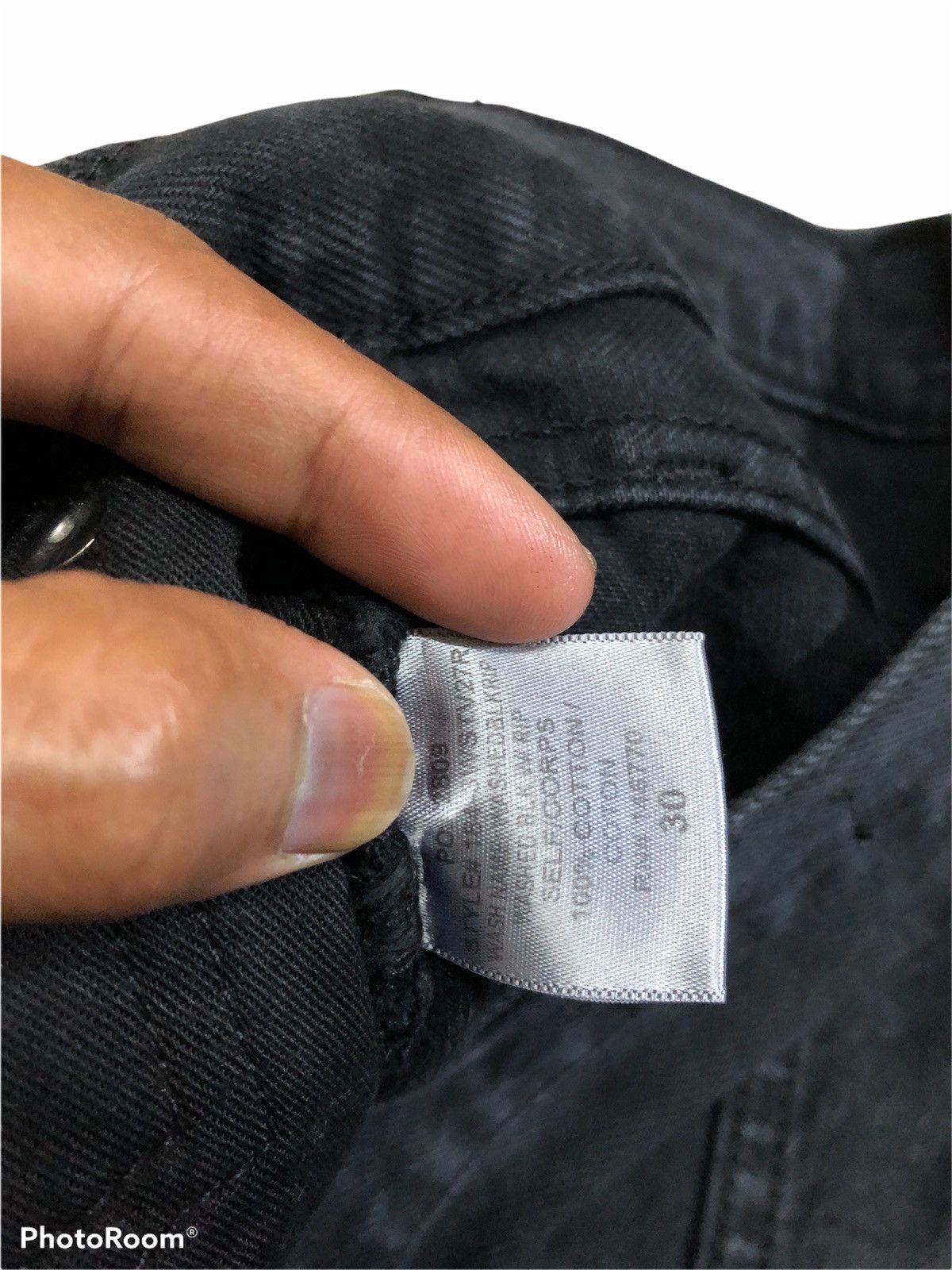 RE/DONE CROPPED DISTRESSED DENIM BY RE/DONE Size US 33 - 7 Thumbnail