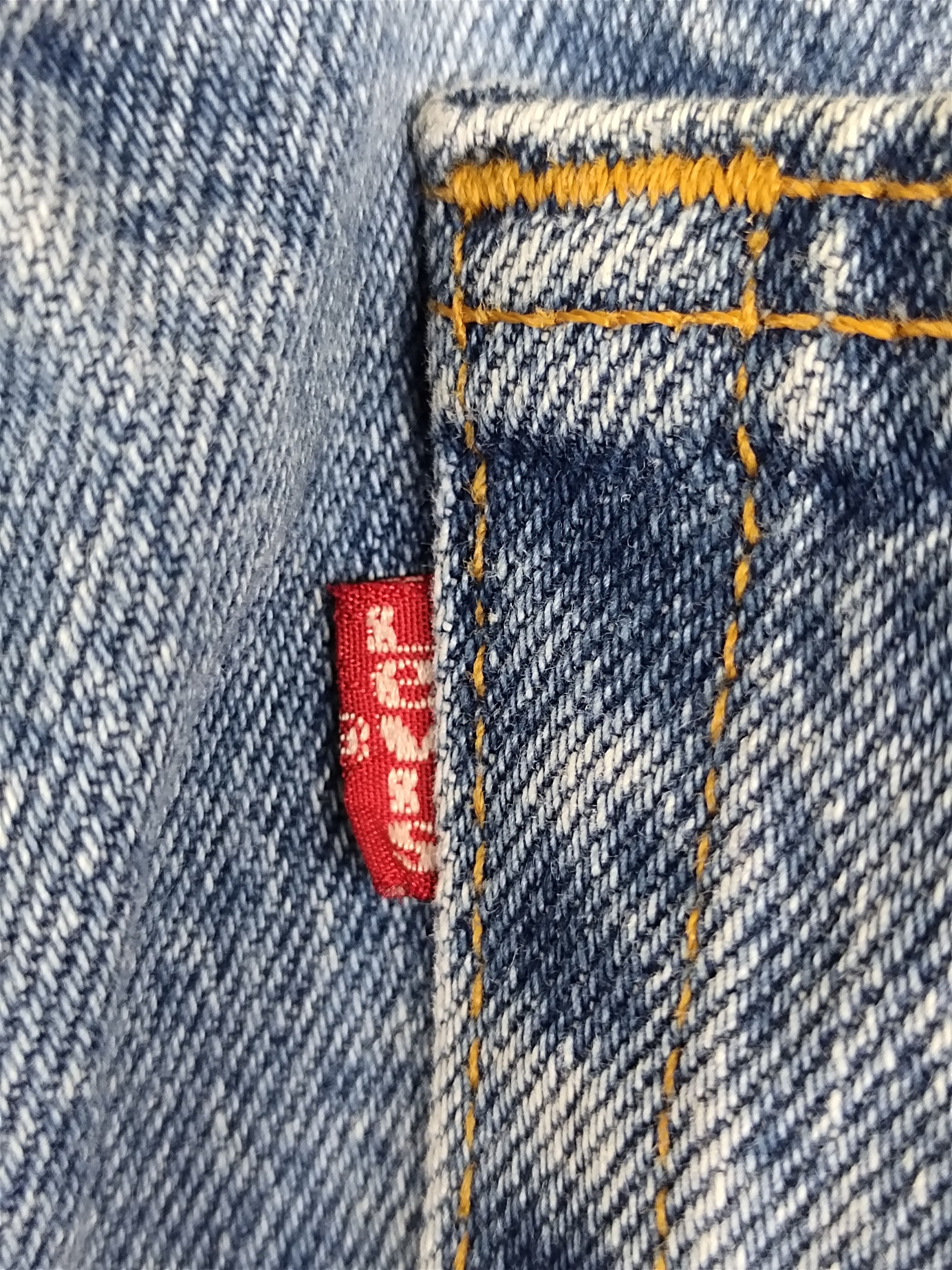 Levi's Vintage 90s LEVIS 551 Faded Blue Relaxed Fit Tapered Leg Size US 33 - 12 Thumbnail