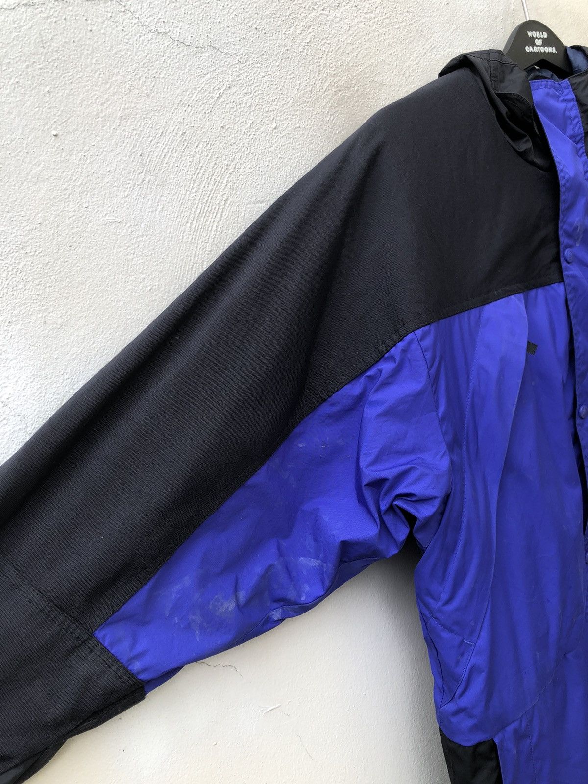 Nike ACG Vintage Nike Acg Two Tone Splattered Paint Hoodie Jacket Size US M / EU 48-50 / 2 - 12 Thumbnail