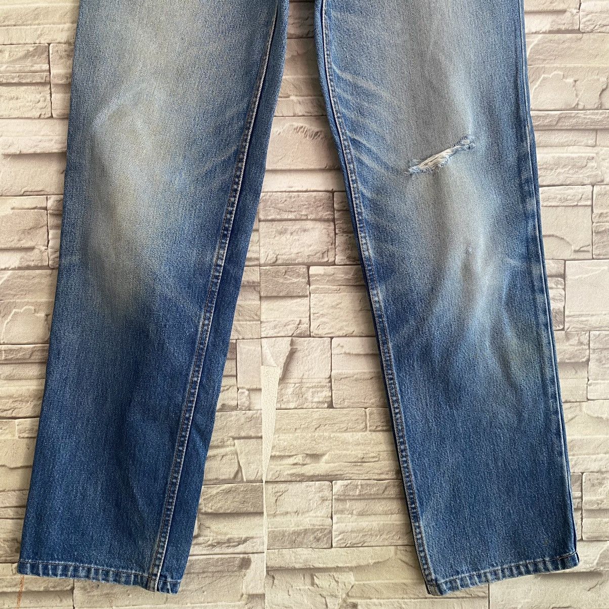C.P. Company Vintage CP Company Distressed Denim Jeans 30x29.5 Size US 29 - 8 Thumbnail