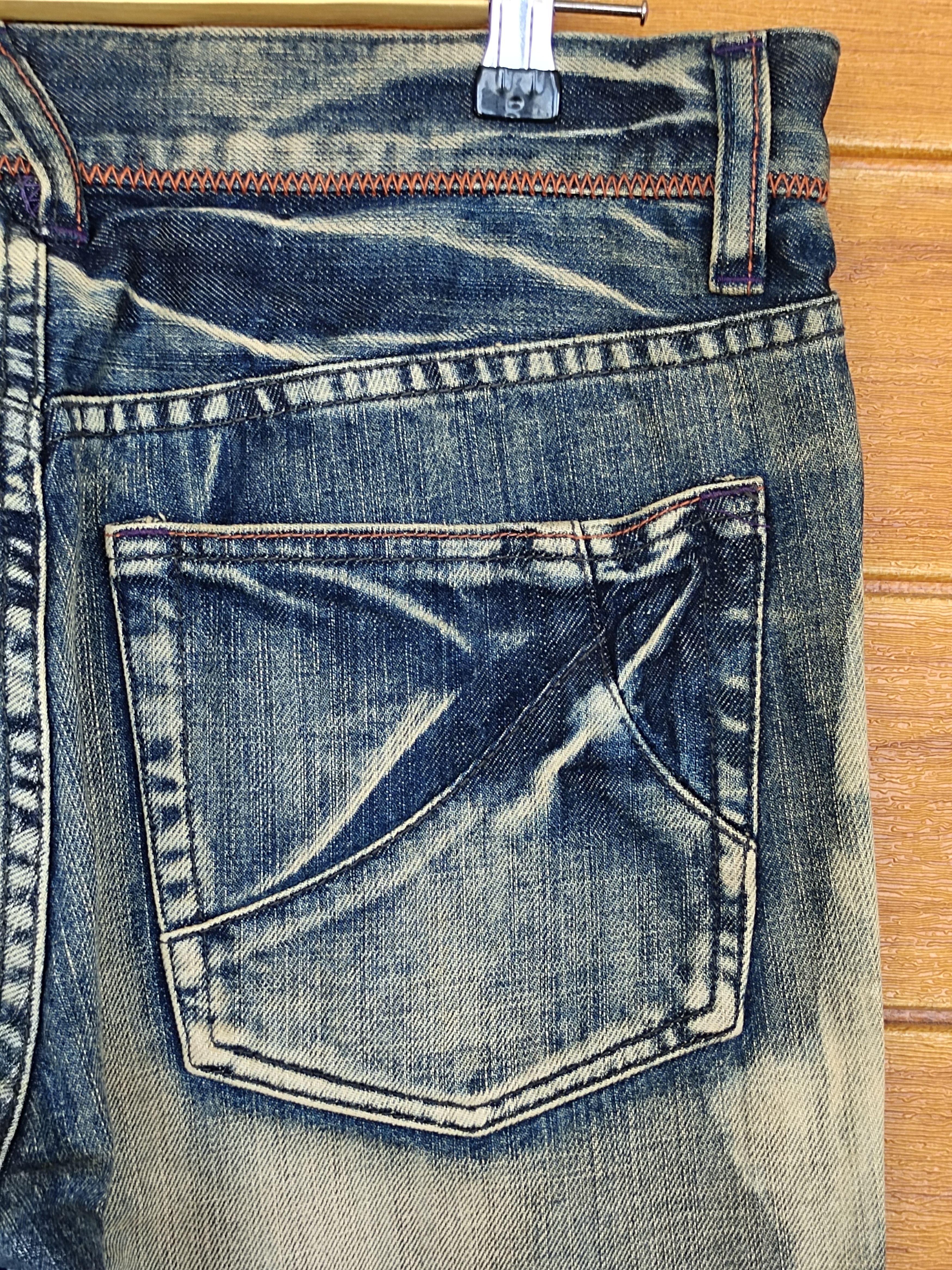 Takeo Kikuchi Vintage Takeo Kikuchi Japan Distress Faded Denim Jeans Size US 32 / EU 48 - 11 Thumbnail