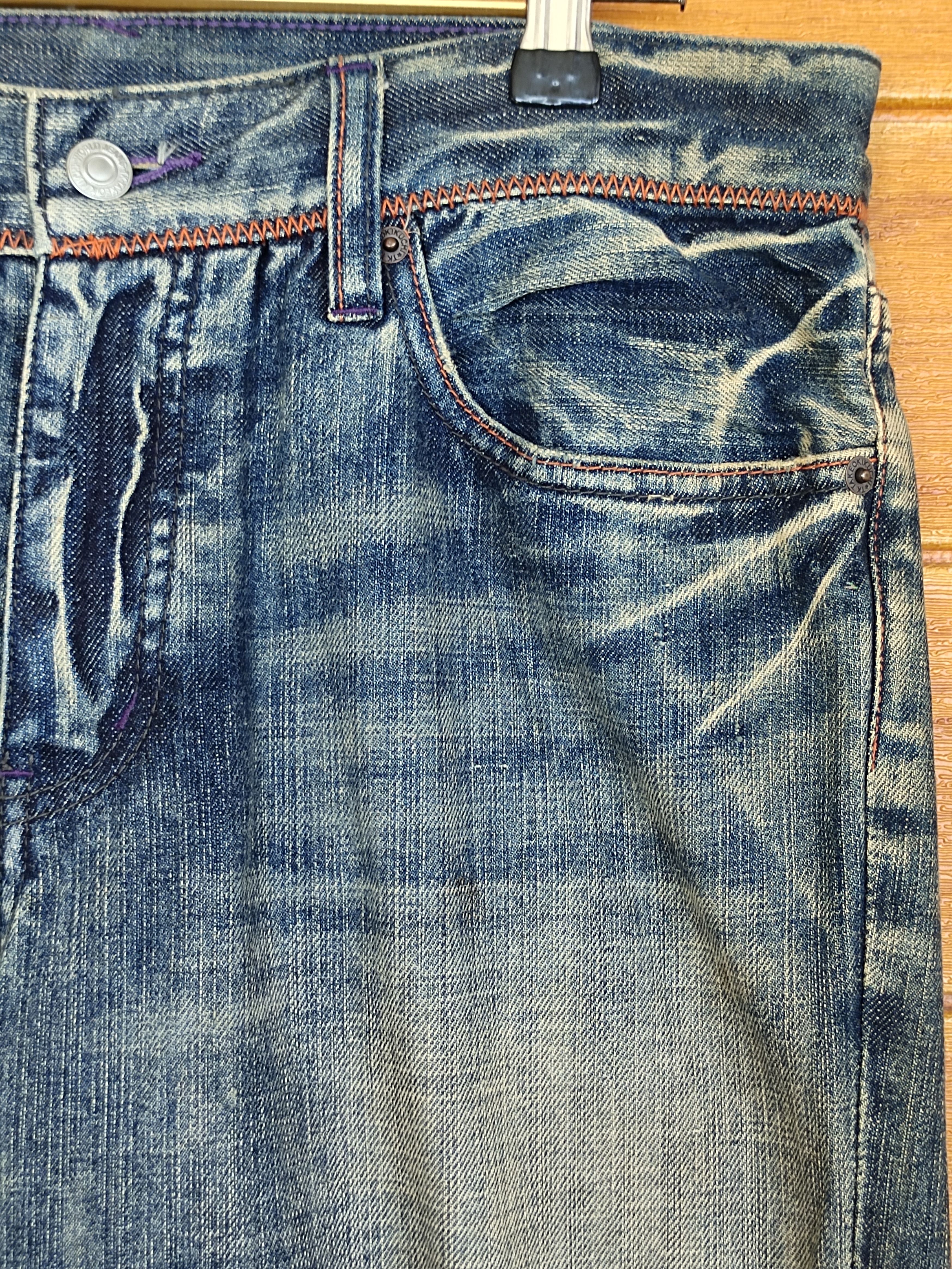 Takeo Kikuchi Vintage Takeo Kikuchi Japan Distress Faded Denim Jeans Size US 32 / EU 48 - 3 Thumbnail