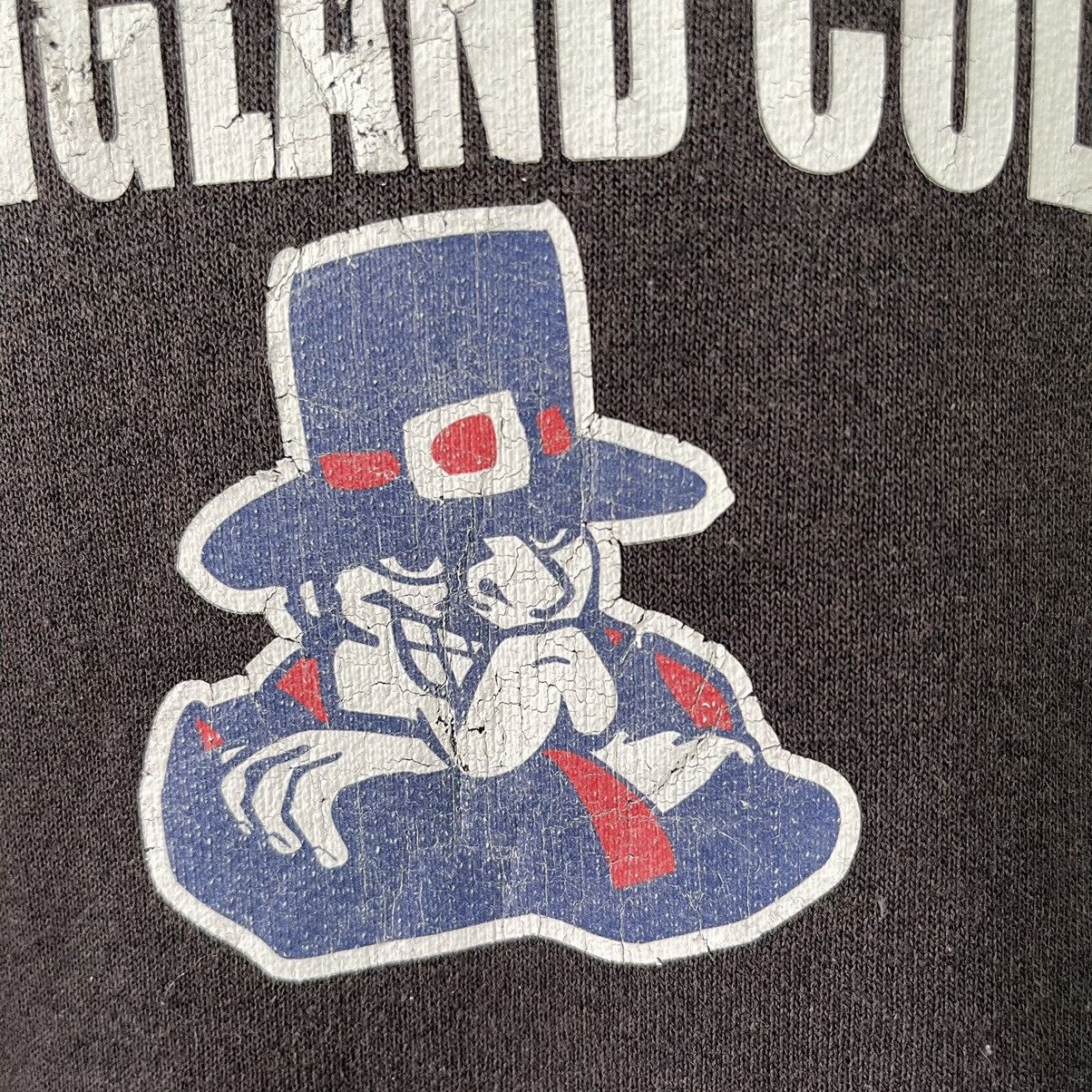 Vintage 90s New England Collage Crewneck Sweatshirt Size M Size US M / EU 48-50 / 2 - 6 Thumbnail