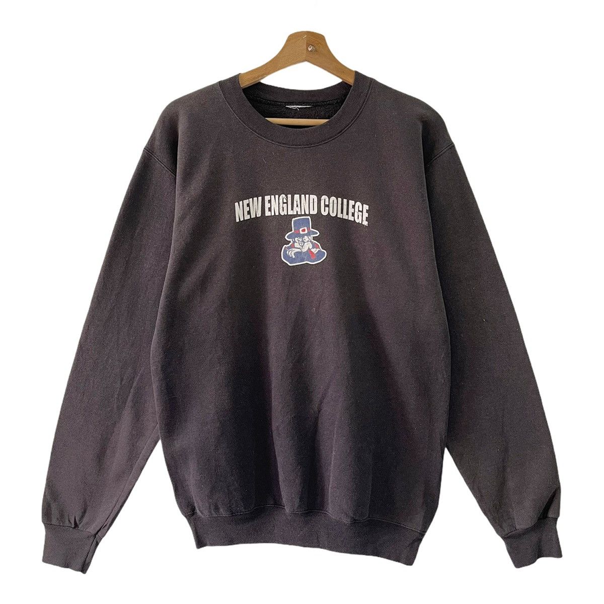 Vintage 90s New England Collage Crewneck Sweatshirt Size M Size US M / EU 48-50 / 2 - 1 Thumbnail