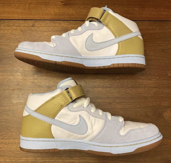 dunk mid pro sb halloween