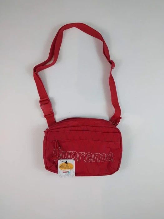 Supreme Shoulderbag Red FW18