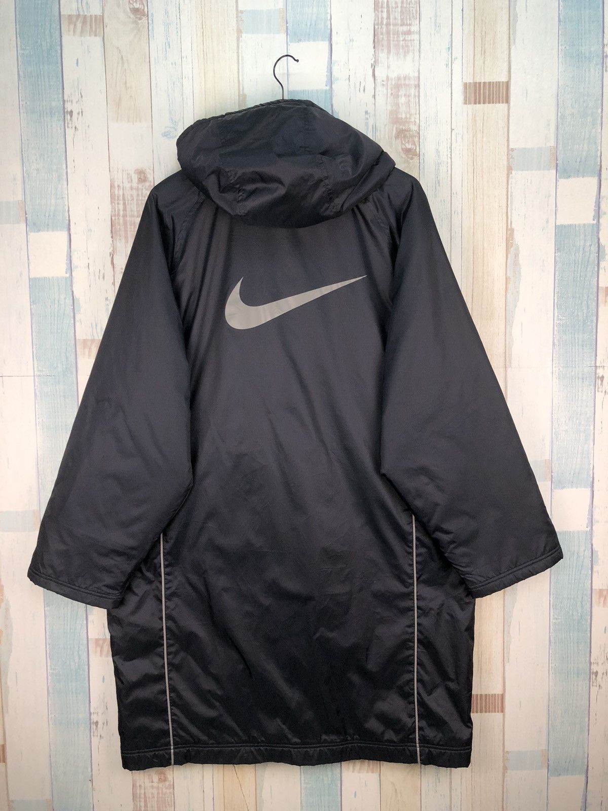 Nike × Vintage Vintage Nike Big Logo Long Jacket Size US L / EU 52-54 / 3 - 1 Thumbnail