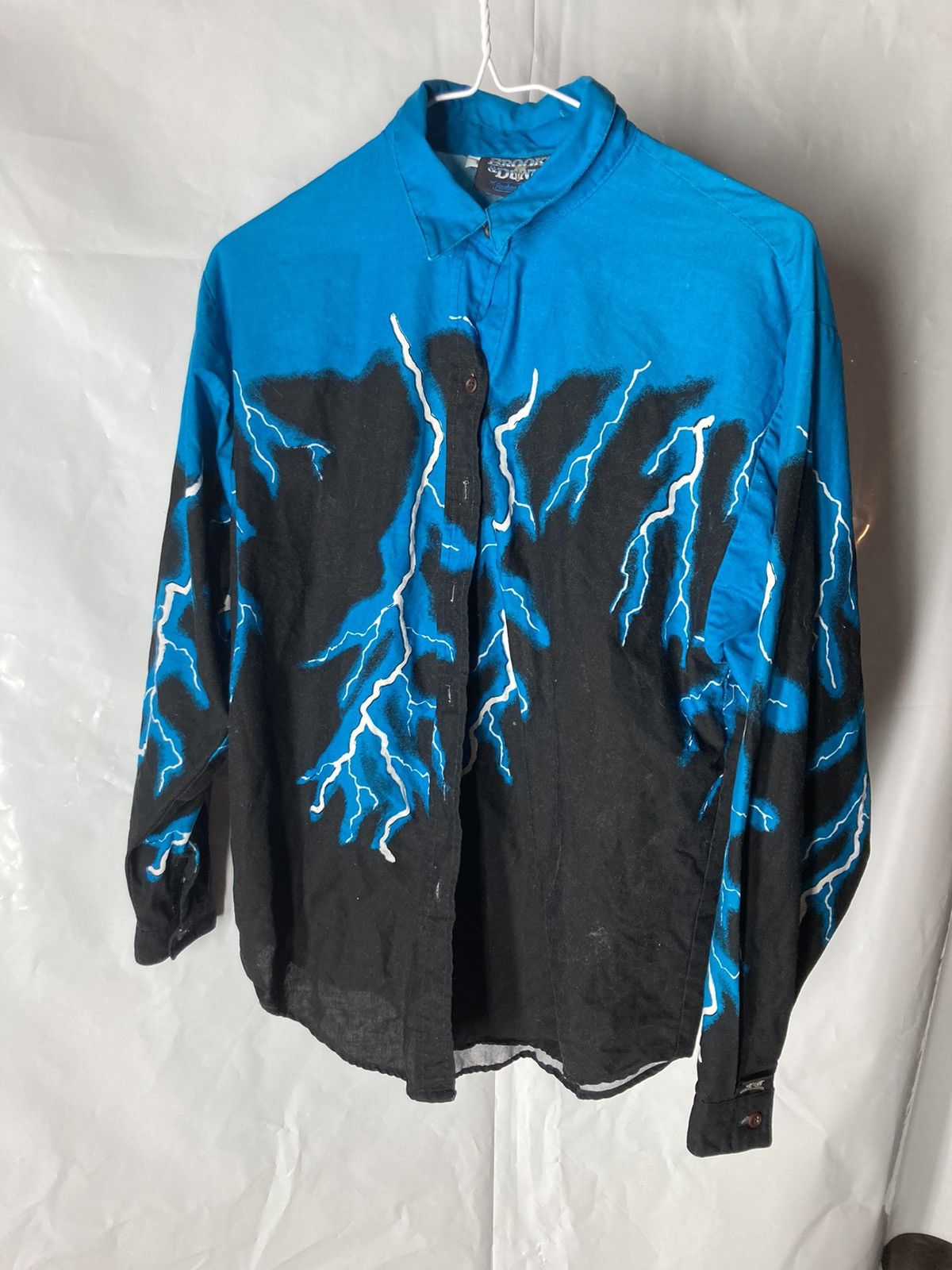 Vintage brooks and Dunn button up lightning American thunder