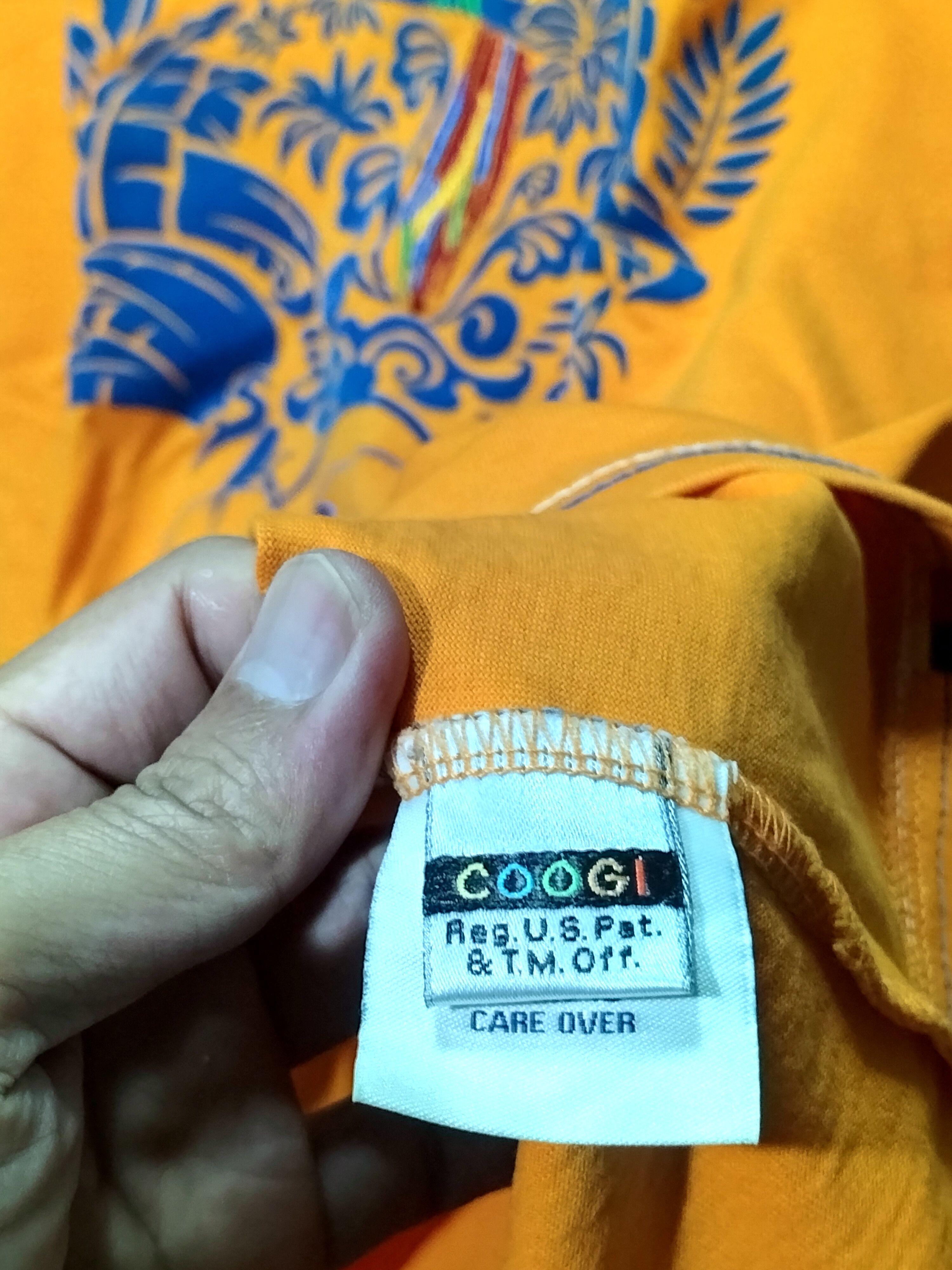 Coogi Coogi V Neck Embroidery x blue Velvet Design Hawaii fashion Size US XL / EU 56 / 4 - 4 Thumbnail