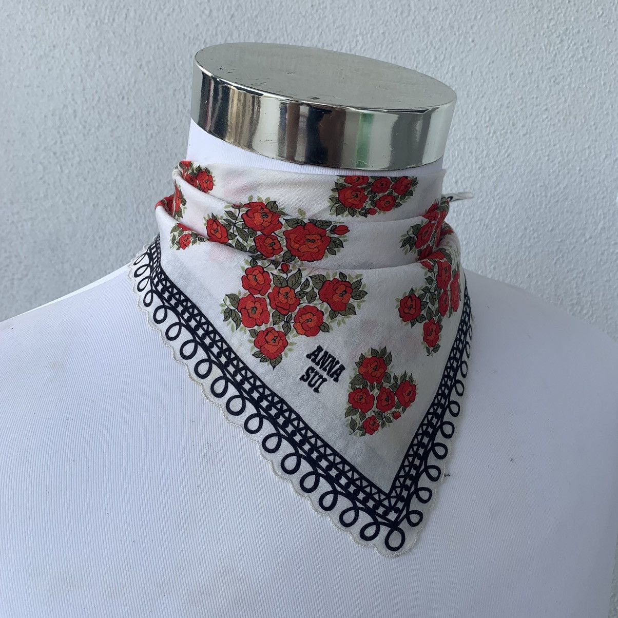 Anna Sui ANNA SUI handkerchief bandana handky floral design Size ONE SIZE - 4 Thumbnail