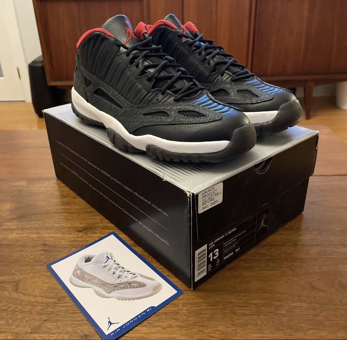 Jordan Brand Air Jordan 11 Retro Low IE 2003 Size US 13 / EU 46 - 10 Thumbnail