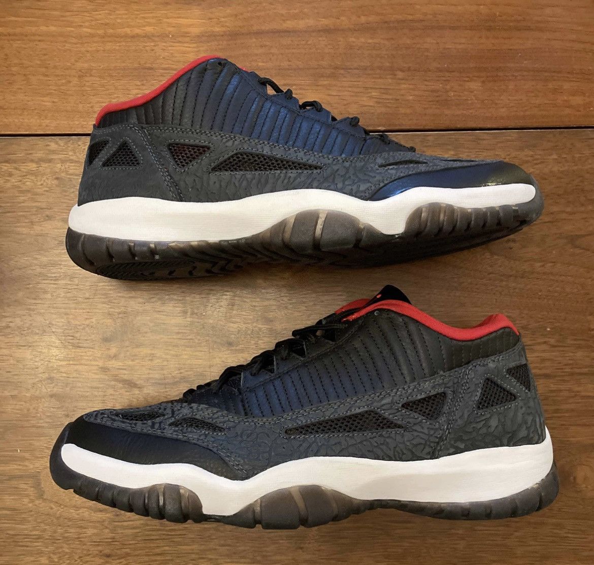 Jordan Brand Air Jordan 11 Retro Low IE 2003 Size US 13 / EU 46 - 1 Thumbnail