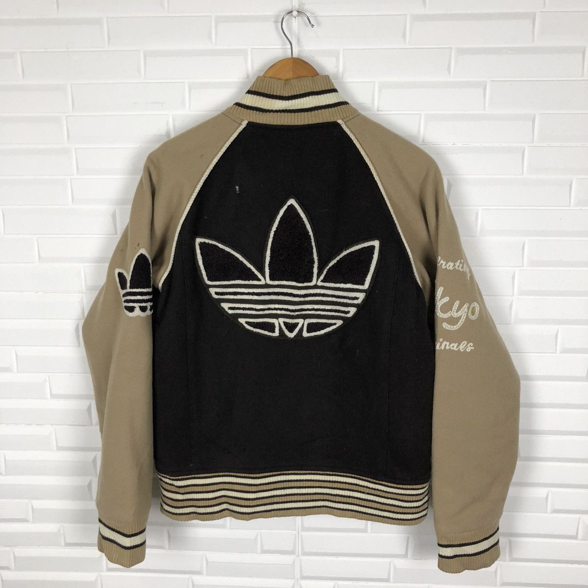 Adidas ADIDAS CELEBRATING TOKYO ORIGINAL BOMBER JACKET Size US L / EU 52-54 / 3 - 6 Thumbnail