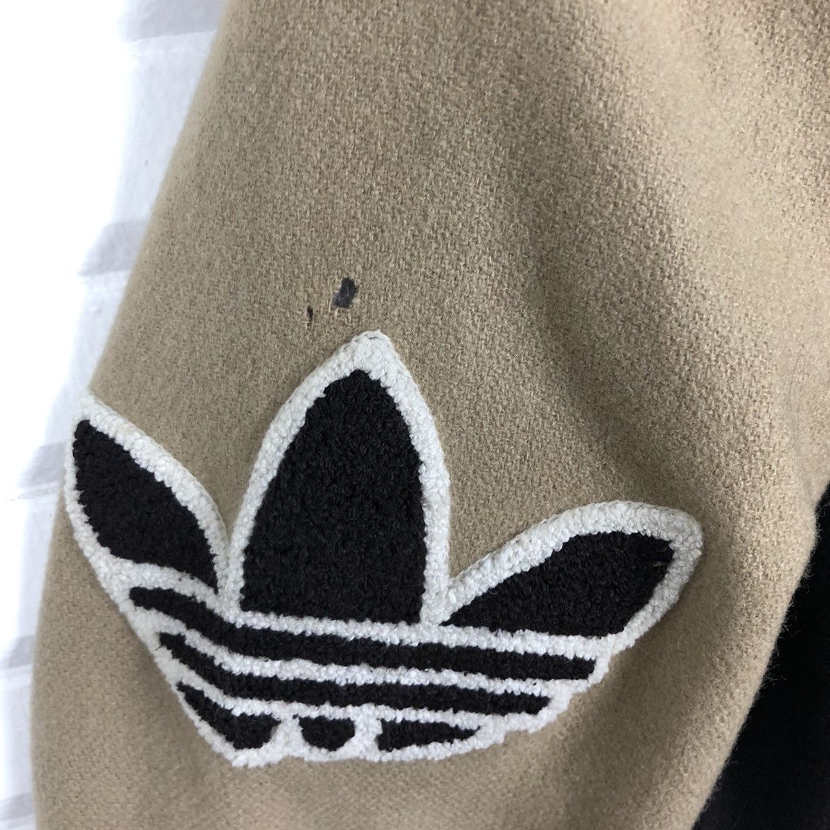 Adidas ADIDAS CELEBRATING TOKYO ORIGINAL BOMBER JACKET Size US L / EU 52-54 / 3 - 7 Thumbnail