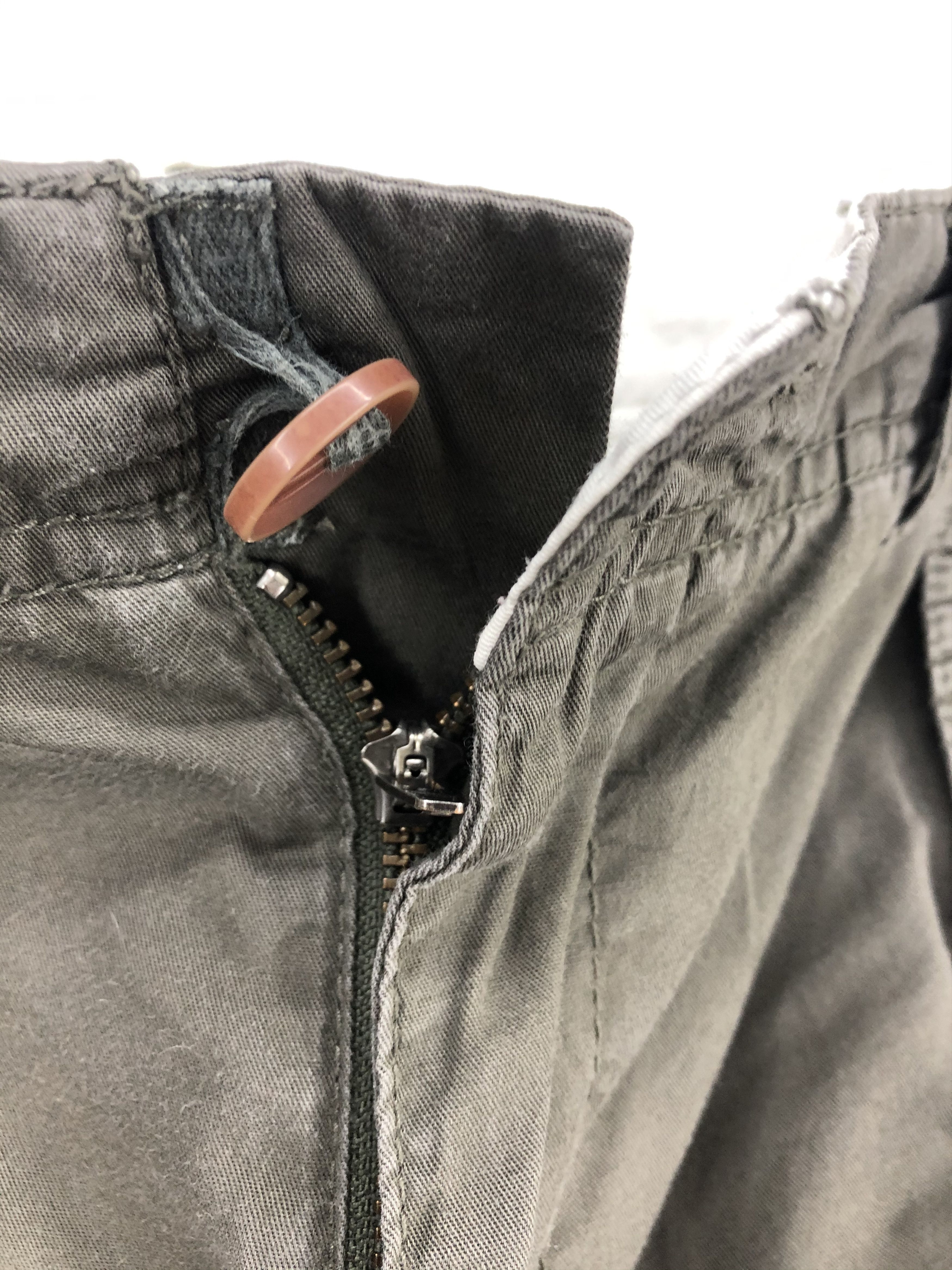Takeo Kikuchi TAKEO KIKUCHI FADED CARGO PANTS Size US 34 / EU 50 - 5 Thumbnail