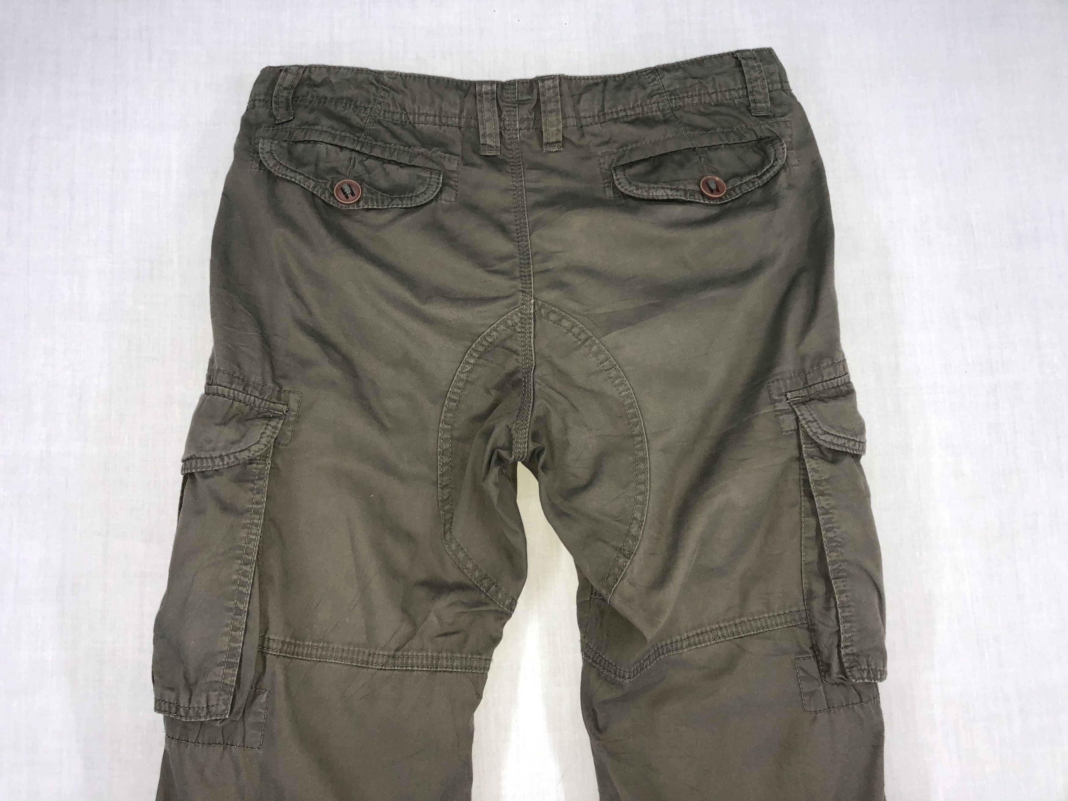Takeo Kikuchi TAKEO KIKUCHI FADED CARGO PANTS Size US 34 / EU 50 - 6 Thumbnail