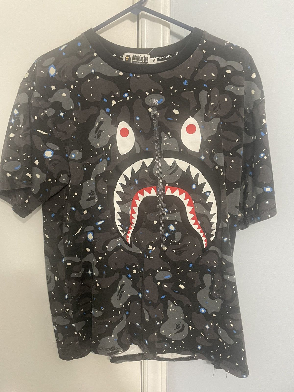 Bape Space Camo Shark Tee Size US XL / EU 56 / 4 - 1 Thumbnail