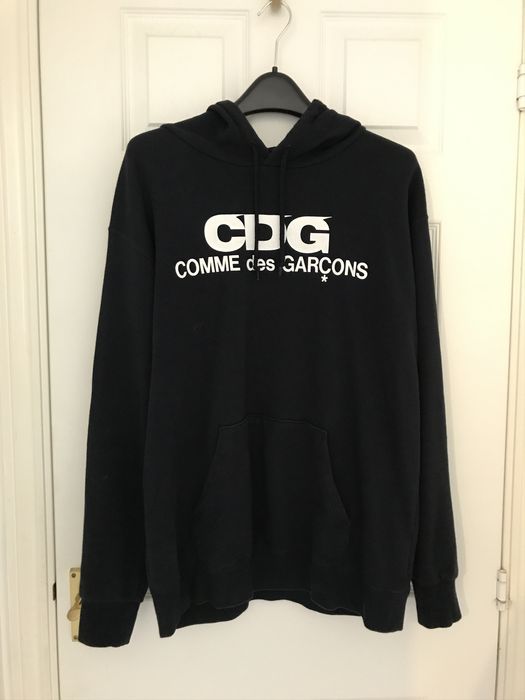 Cdg good store design shop hoodie