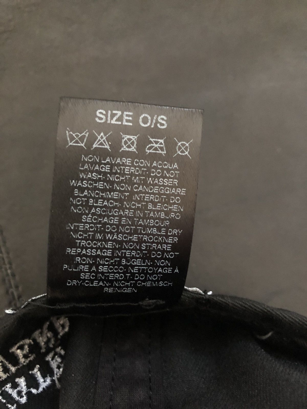 Raf Simons Raf Simons SS 20 Smiley Face Embroidered Logo Cap Size ONE SIZE - 7 Thumbnail