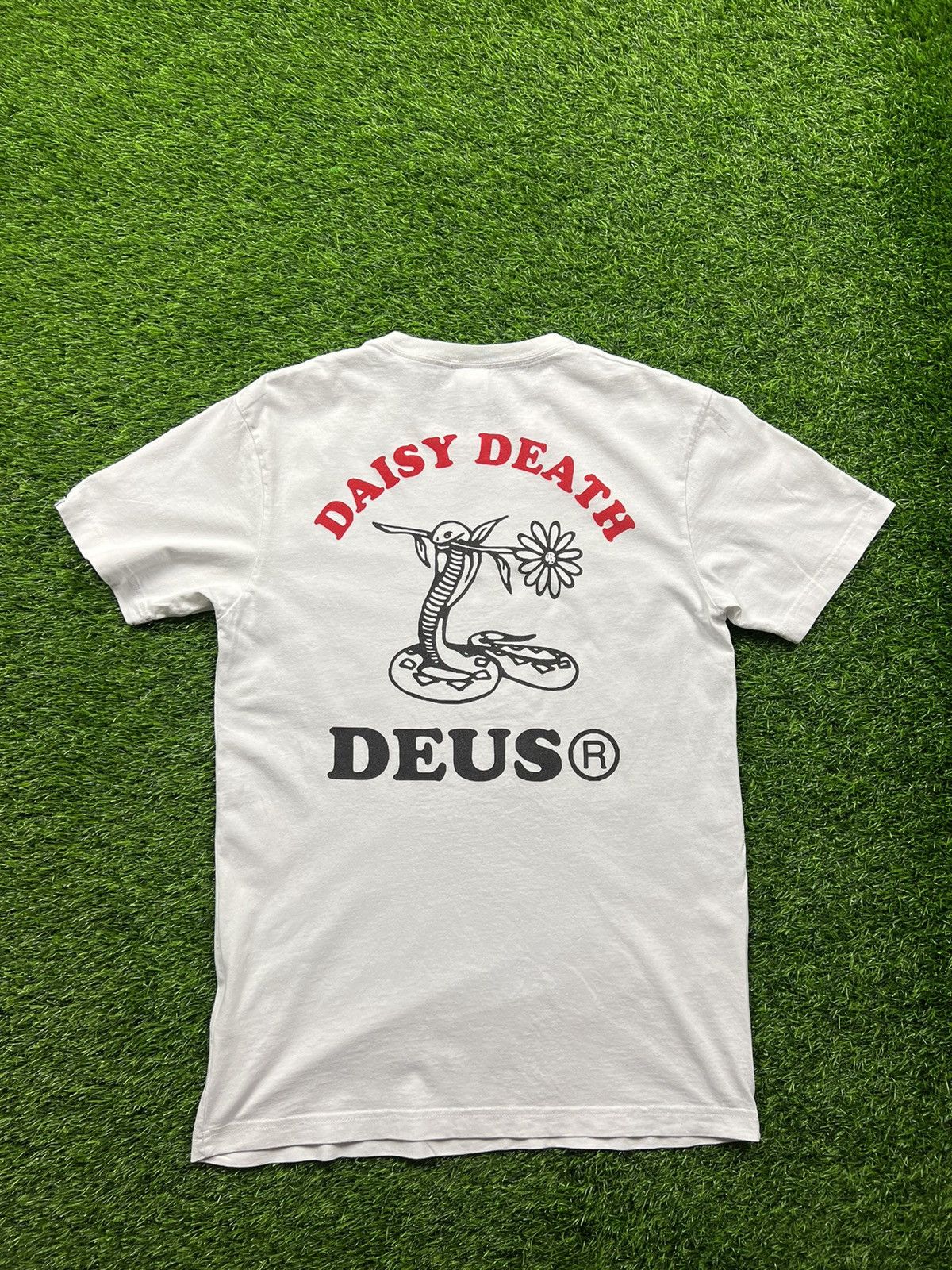 Brand (B206) deus ex machina - daisy death tshirt | Grailed