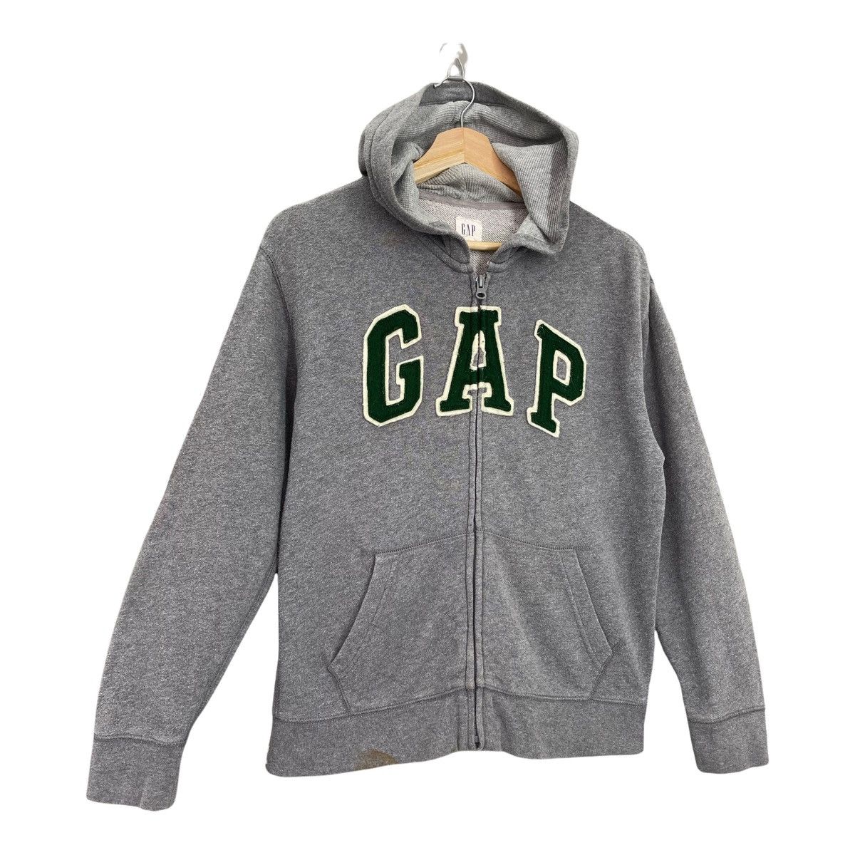Gap Vintage Gap Embroided Big Logo Fullzip Hoodie size M Size US M / EU 48-50 / 2 - 2 Thumbnail