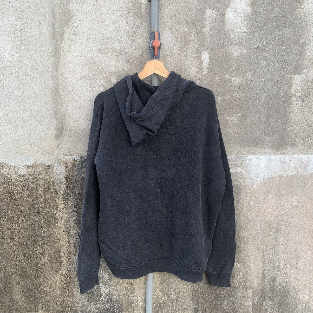 Japanese Brand × Vintage Lucy Skulls & Rose Hoodie Pullover Faded Sweater Sweatshirts Size US L / EU 52-54 / 3 - 7 Thumbnail