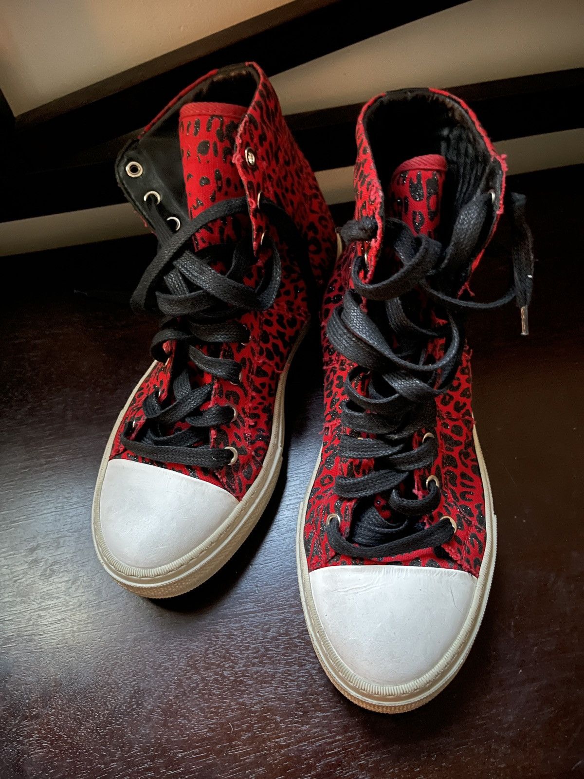 Red Vintage Glitter Leopard Print High Top Sneakers