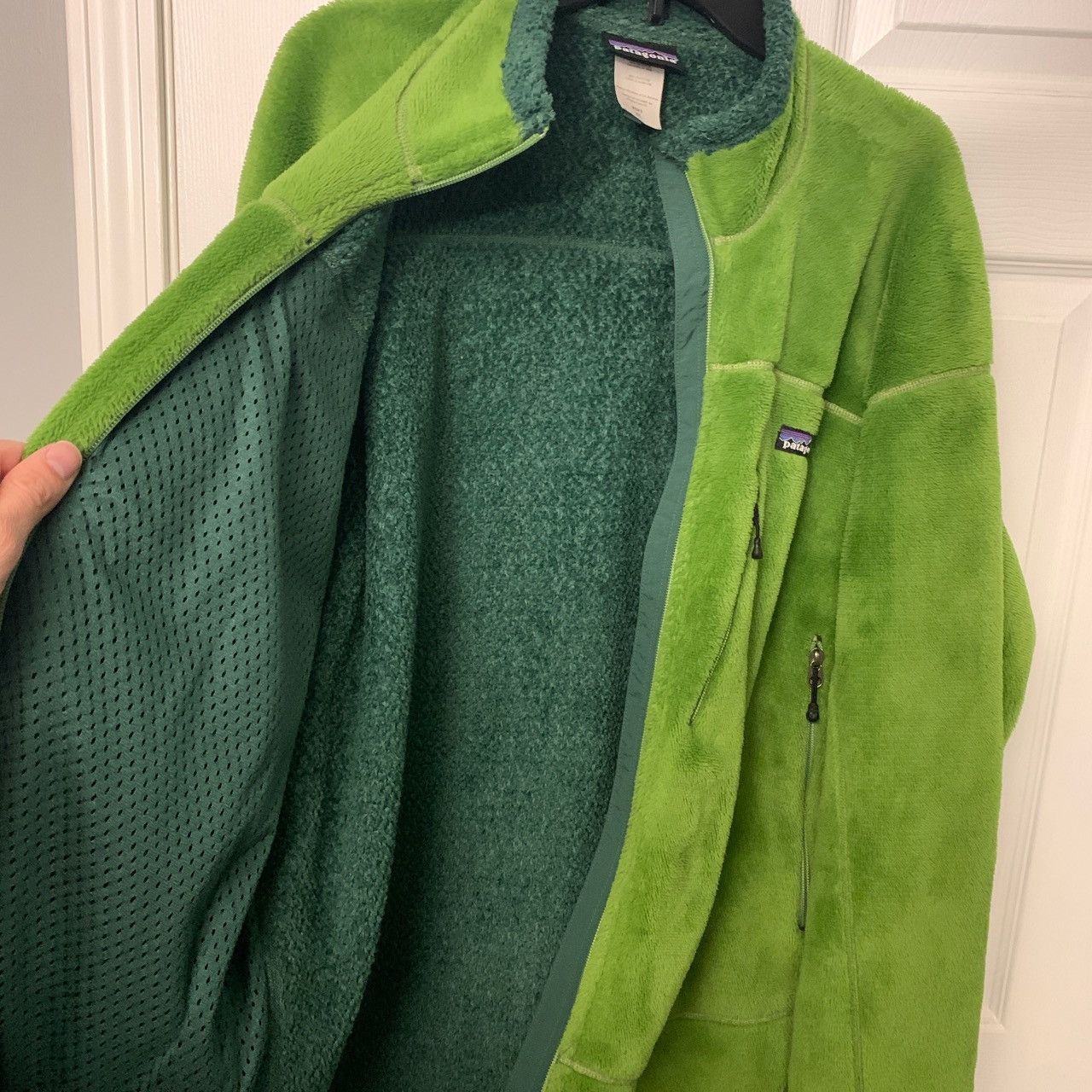 Patagonia Patagonia R4 Green Fleece Jacket Size US XL / EU 56 / 4 - 3 Thumbnail