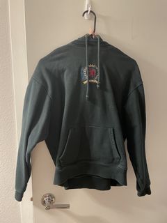 Kith x tommy hilfiger crest outlet crewneck